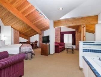 Baymont By Wyndham Marshfield Hotel Buitenkant foto
